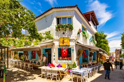 Alaçatı Gezilecek Yerler – Görmeden Dönmeyin!