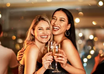 Alaçatı Mekanları ve Eğlence Hayatı