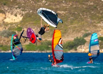 Sörf Nedir? Nasıl Yapılır?