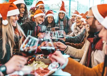 Egenin İncisi Alaçatı’da Yılbaşı Tatili Coşkusuna Katılın!