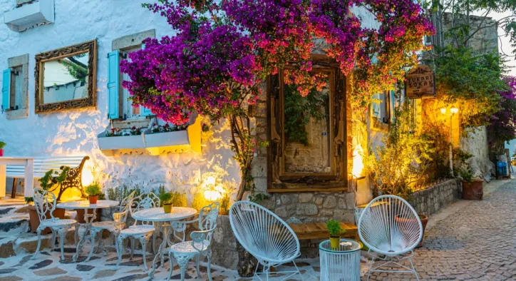 Çeşme Gezilecek Yerler